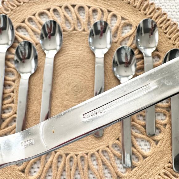 Reed & Barton Middleburg Marlborough Stainless Steel Tablespoons Set of 8 China - Picture 4 of 6